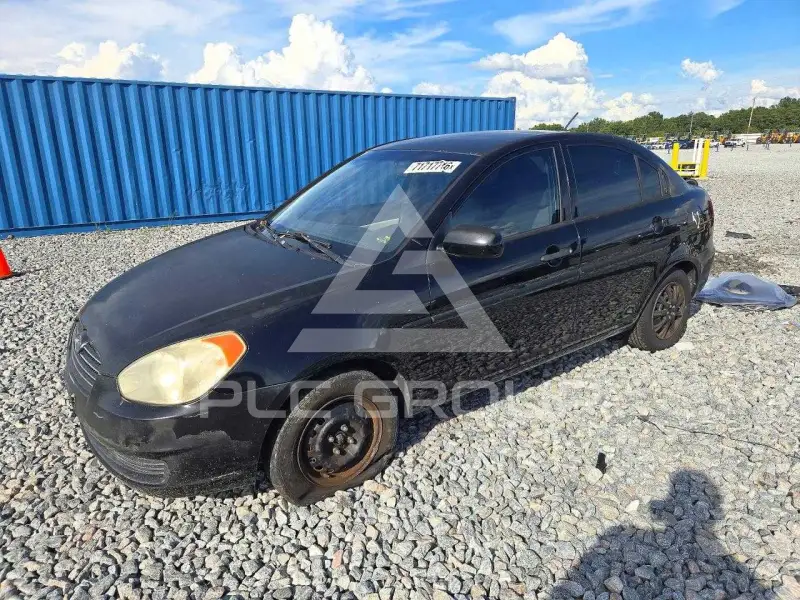2010 Hyundai Accent фото