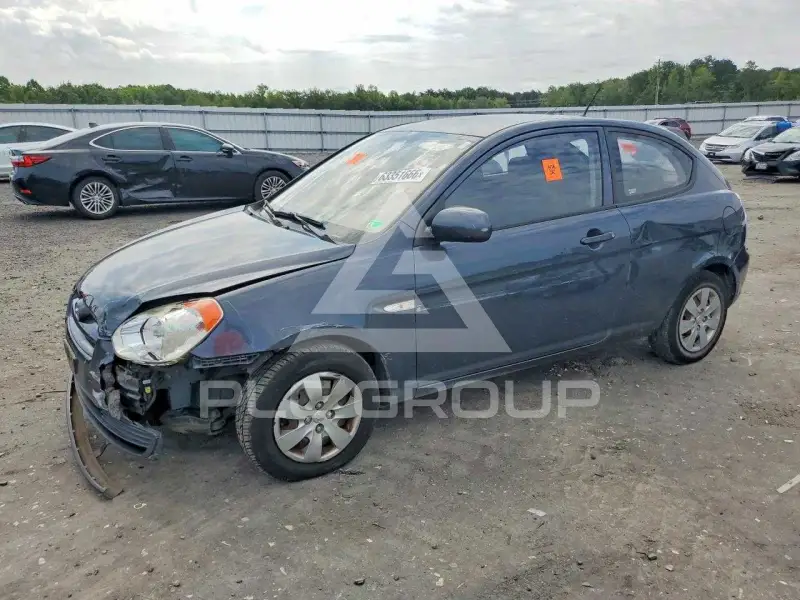 2010 Hyundai Accent фото