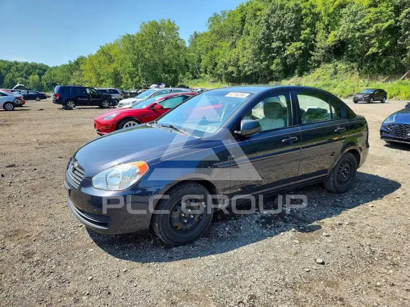 2010 Hyundai Accent фото