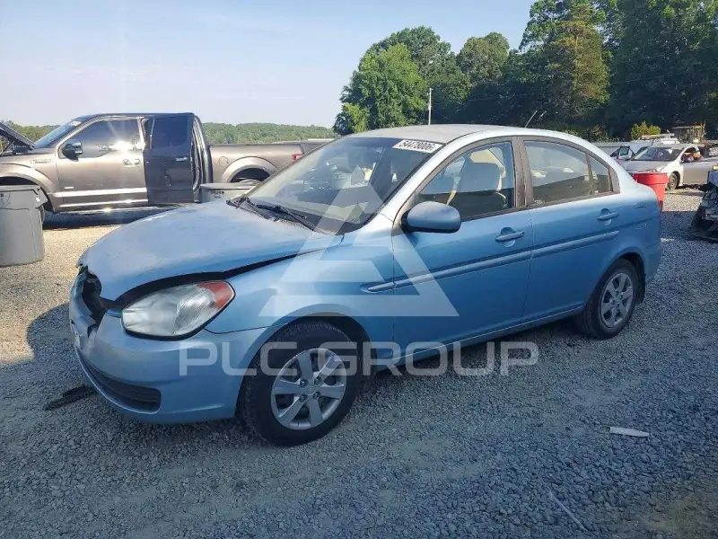 2010 Hyundai Accent фото