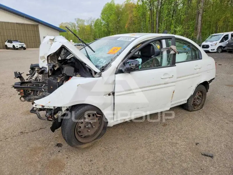 2010 Hyundai Accent фото