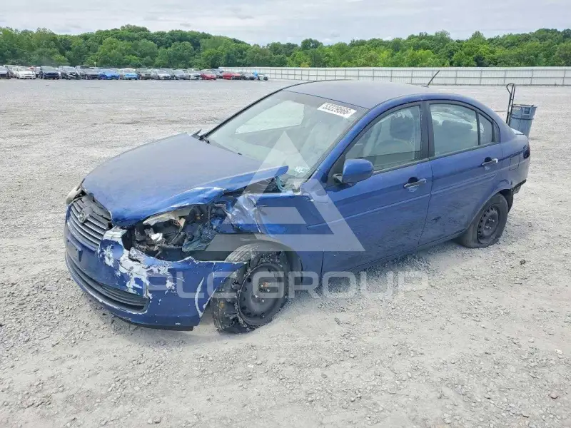 2010 Hyundai Accent фото
