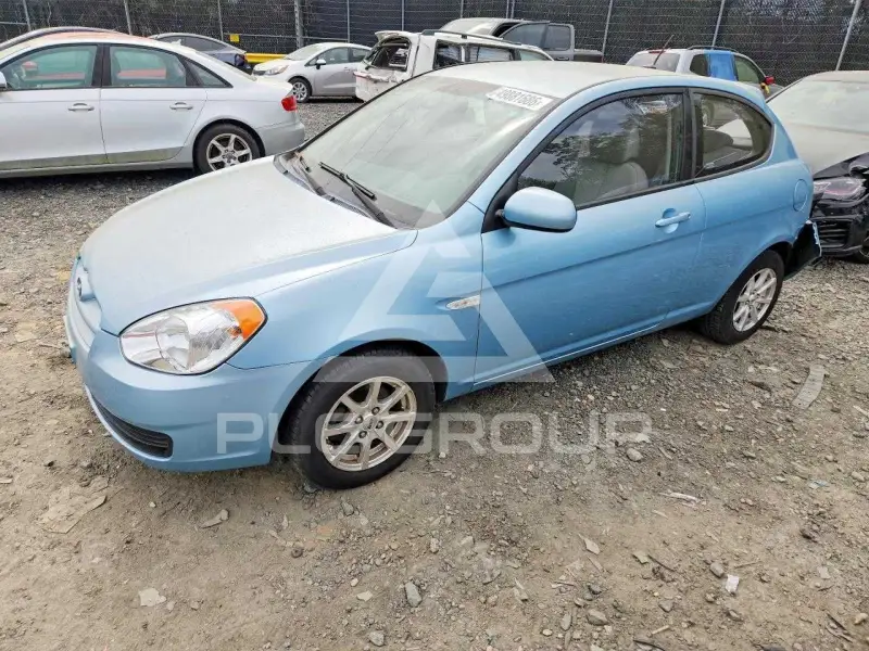 2010 Hyundai Accent фото