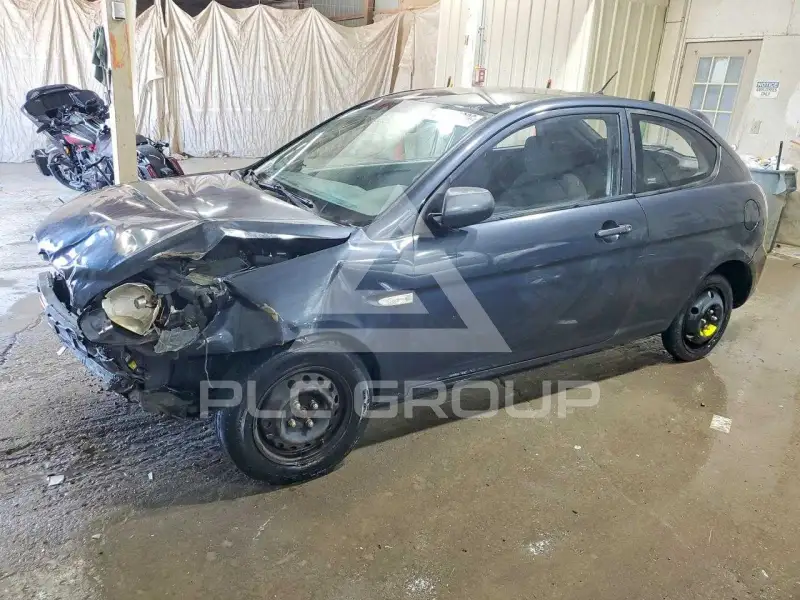 2010 Hyundai Accent фото