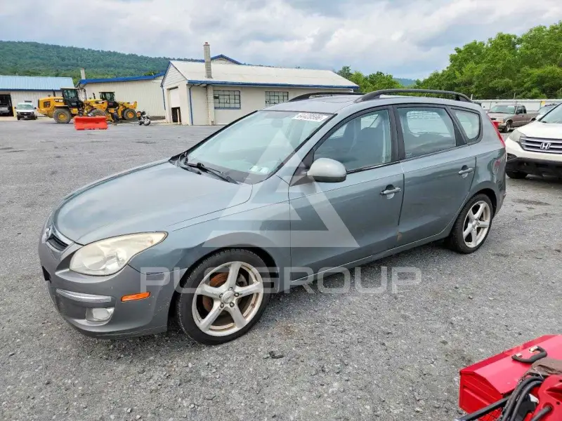 2010 Hyundai Elantra photo