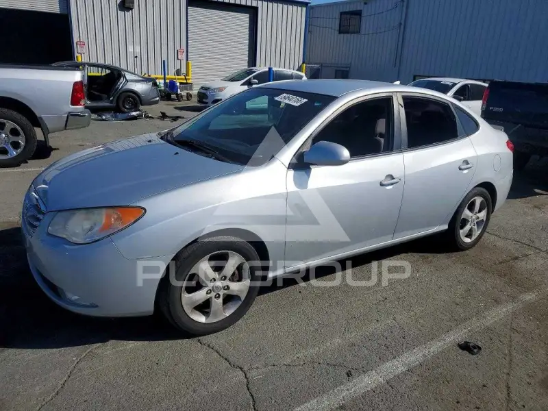2010 Hyundai Elantra photo