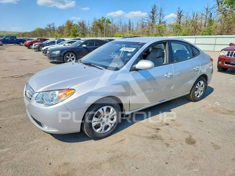 2010 Hyundai Elantra фото