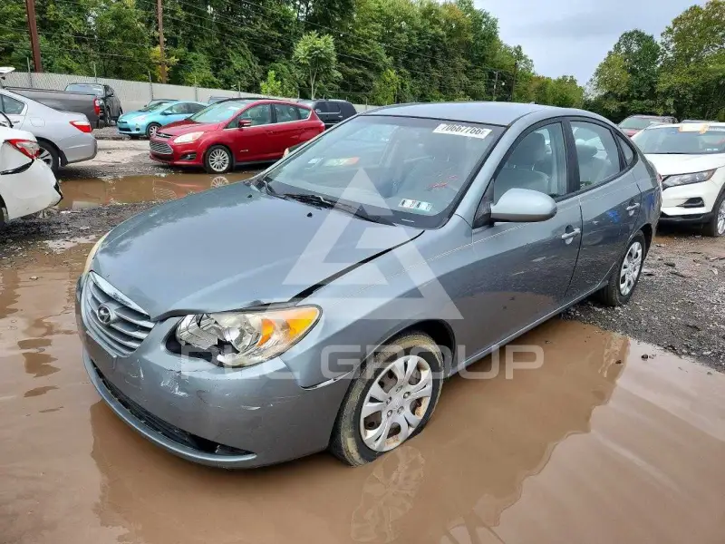 2010 Hyundai Elantra фото