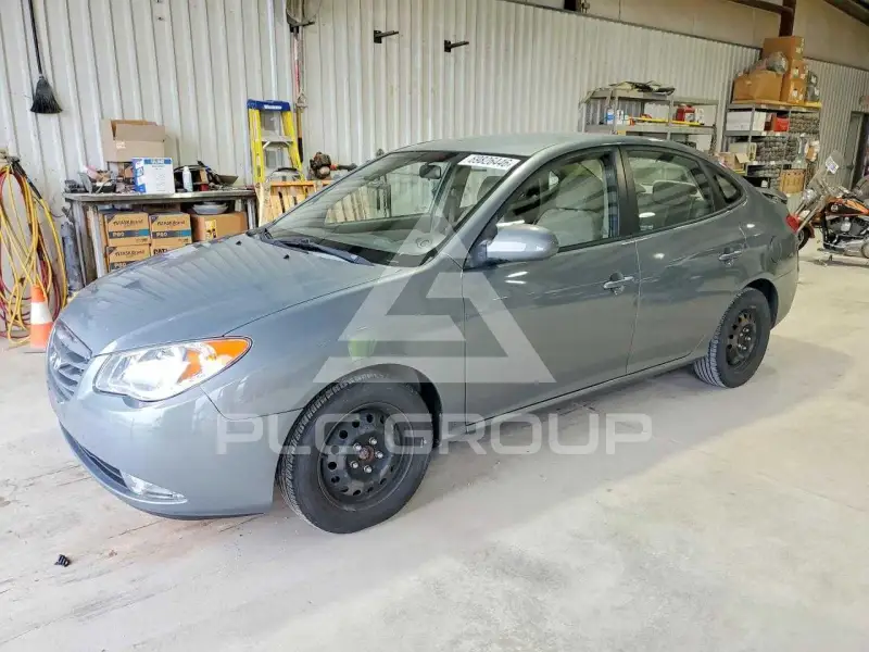 2010 Hyundai Elantra photo