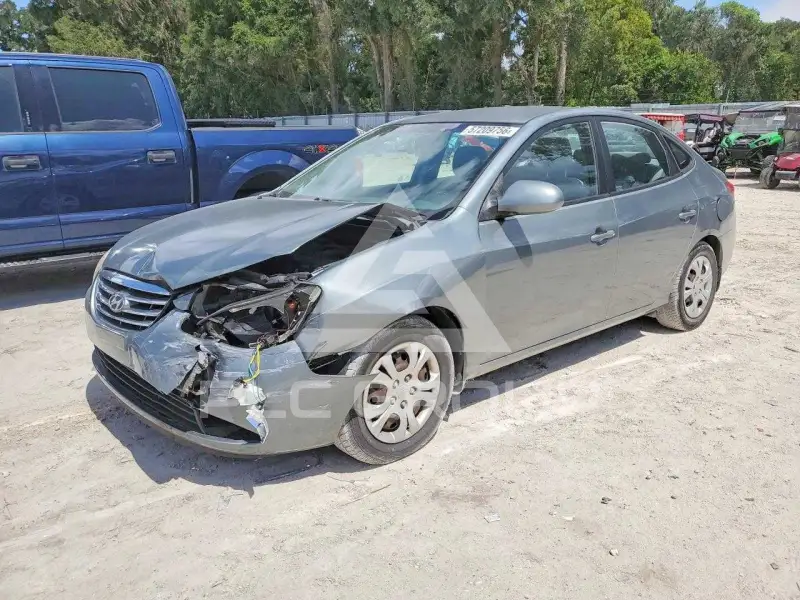 2010 Hyundai Elantra фото