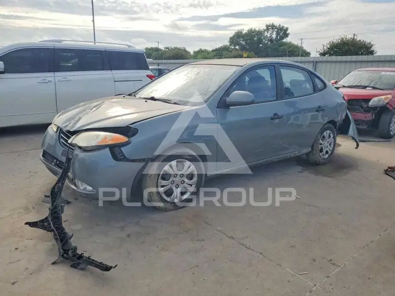 2010 Hyundai Elantra photo