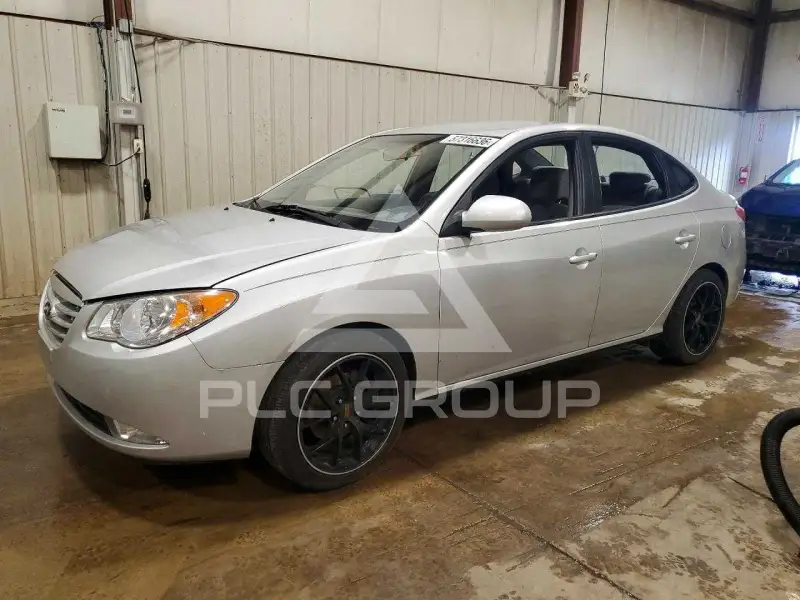 2010 Hyundai Elantra фото