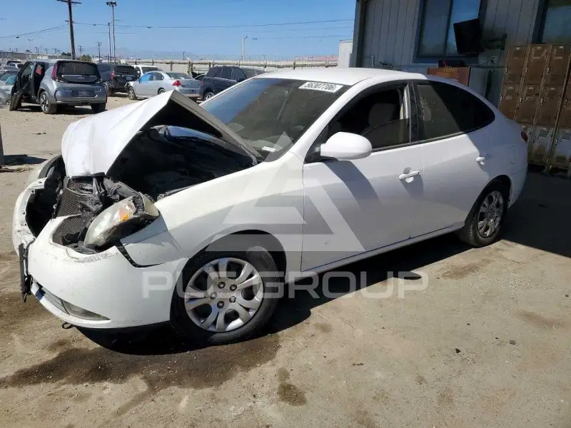 2010 Hyundai Elantra photo