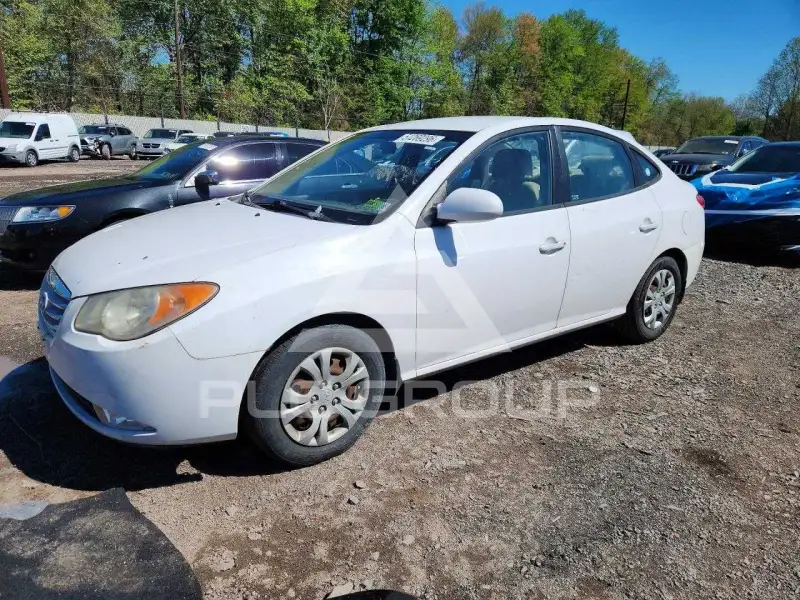 2010 Hyundai Elantra photo