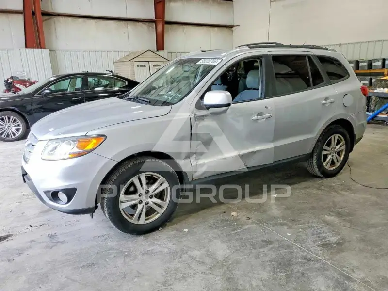 2010 Hyundai Santa Fe photo