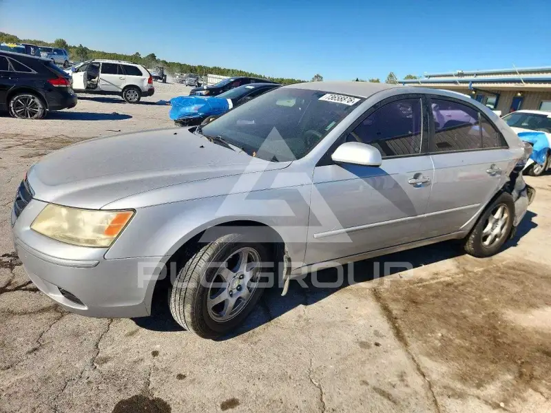 2010 Hyundai Sonata photo