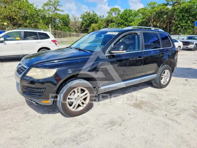 2010 Volkswagen Touareg фото