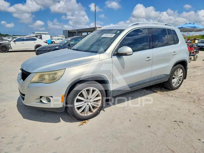 2010 Volkswagen Tiguan фото