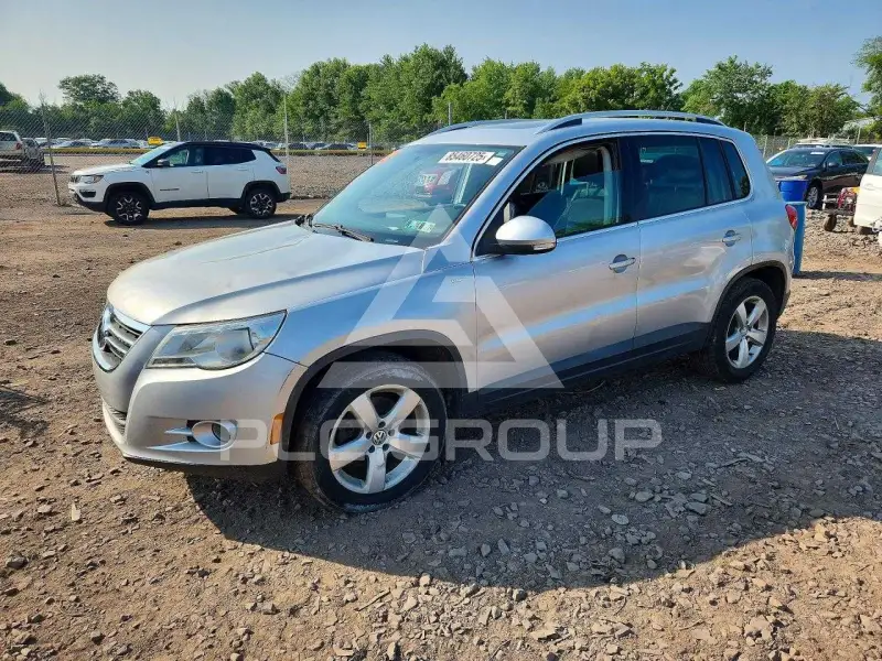 2010 Volkswagen Tiguan фото