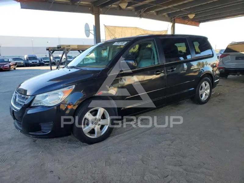 2010 Volkswagen ROUTAN фото