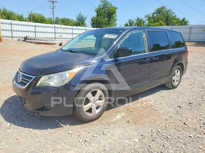 2010 Volkswagen ROUTAN photo