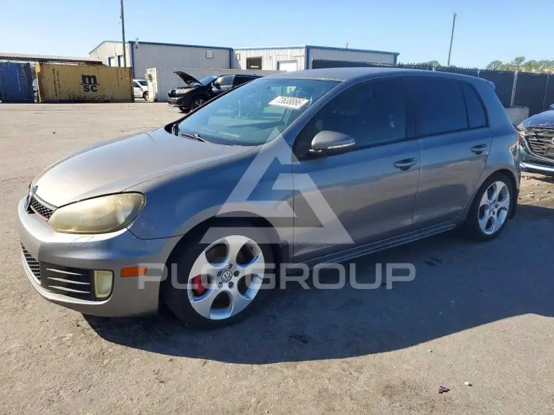 2010 Volkswagen GTI фото