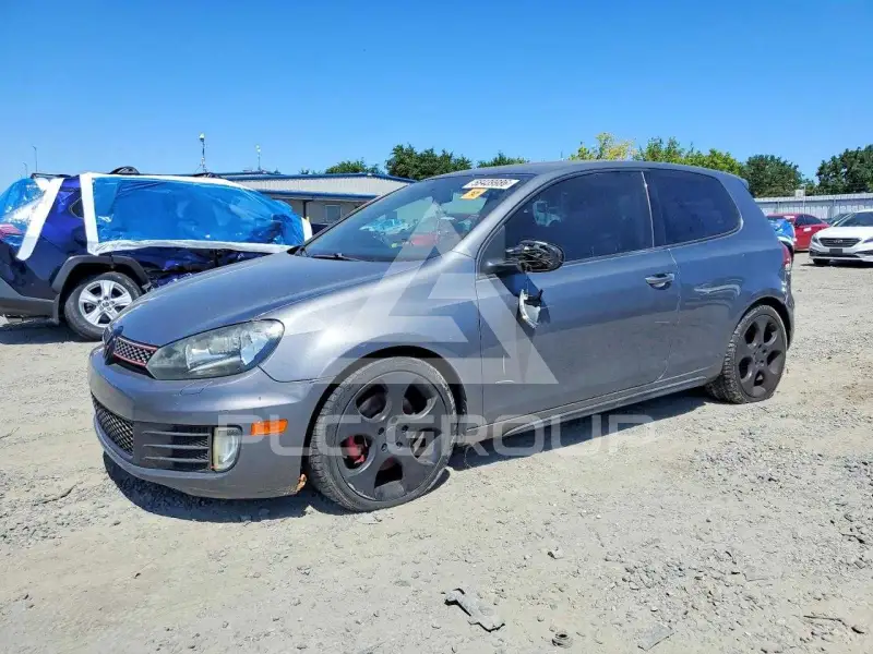 2010 Volkswagen GTI фото