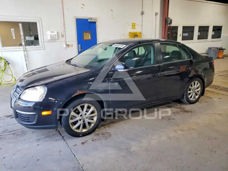 2010 Volkswagen Jetta фото