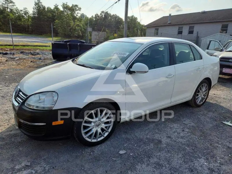 2010 Volkswagen Jetta фото