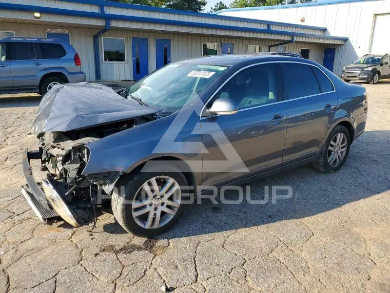 2010 Volkswagen Jetta photo