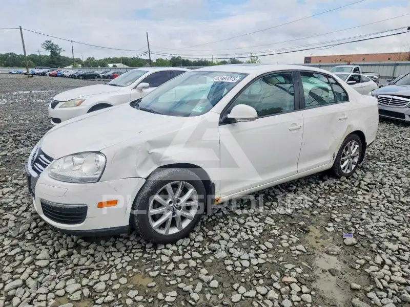 2010 Volkswagen Jetta фото