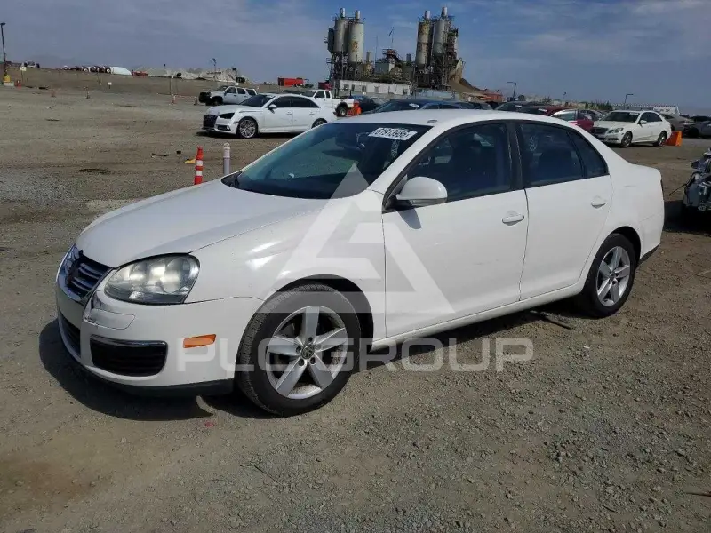 2010 Volkswagen Jetta photo