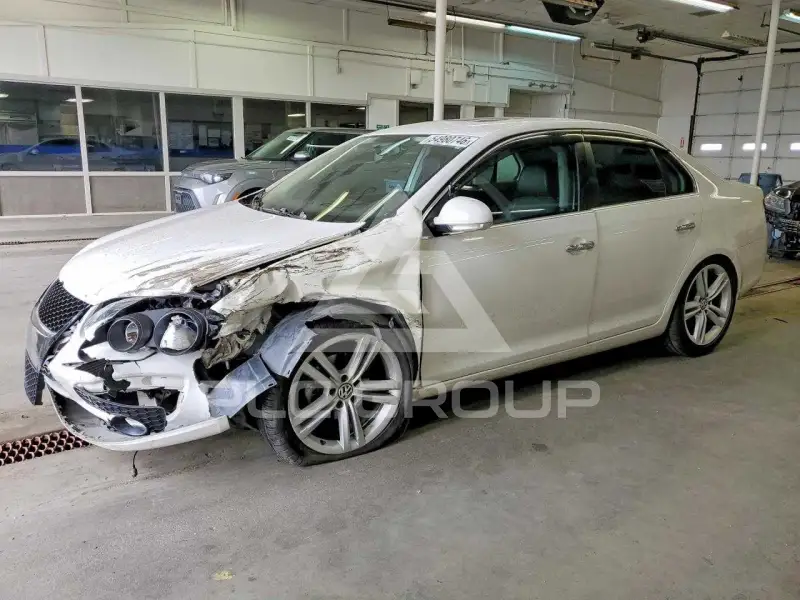 2010 Volkswagen Jetta photo