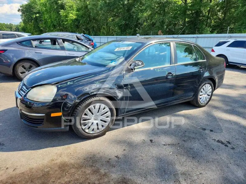 2010 Volkswagen Jetta photo