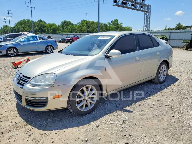 2010 Volkswagen Jetta photo