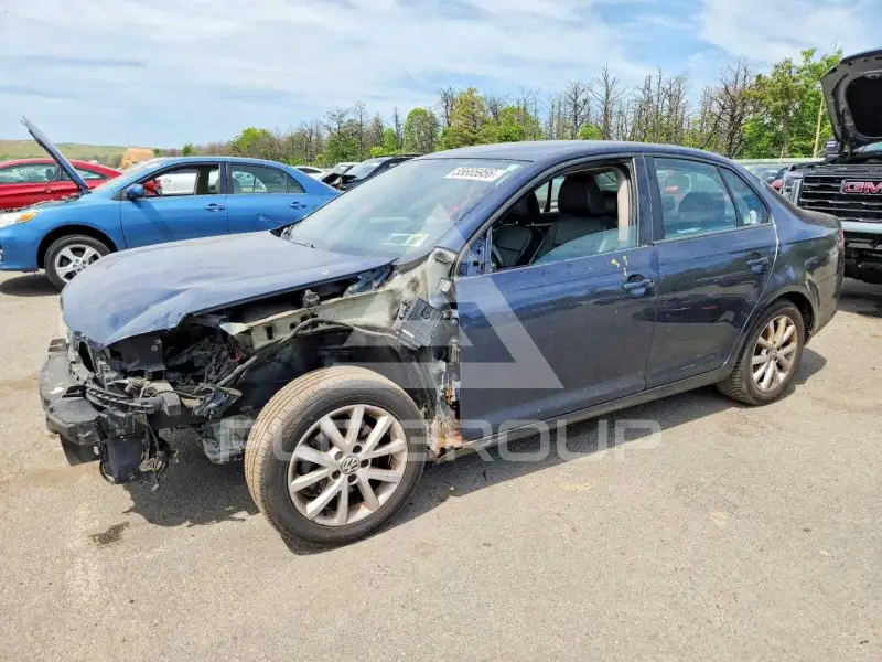 2010 Volkswagen Jetta photo