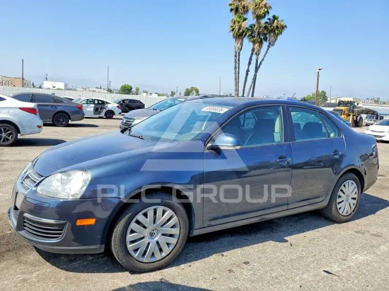 2010 Volkswagen Jetta фото