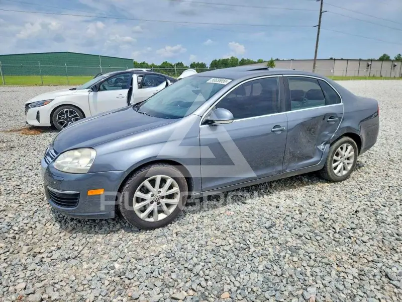 2010 Volkswagen Jetta фото