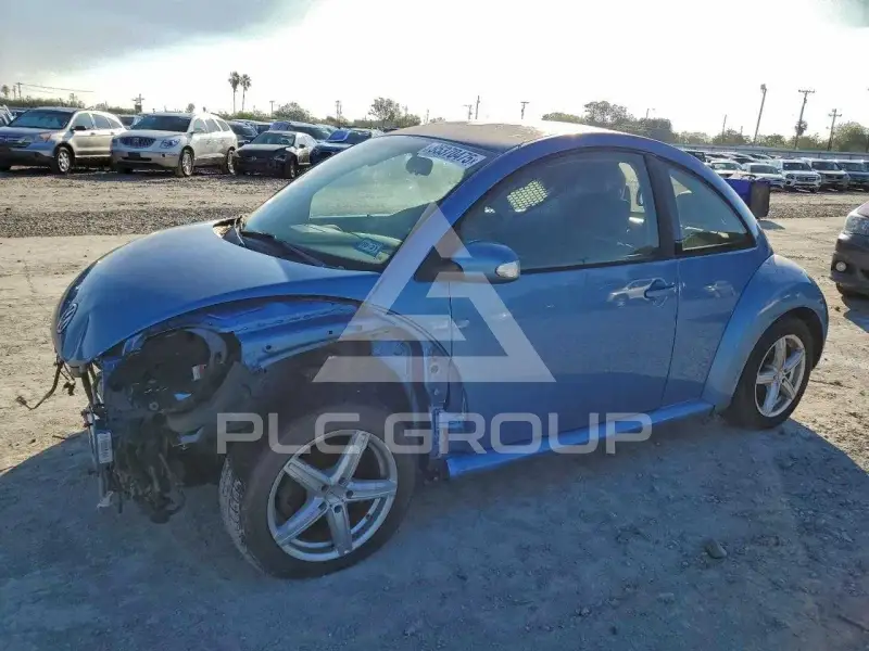 2010 Volkswagen BEETLE фото
