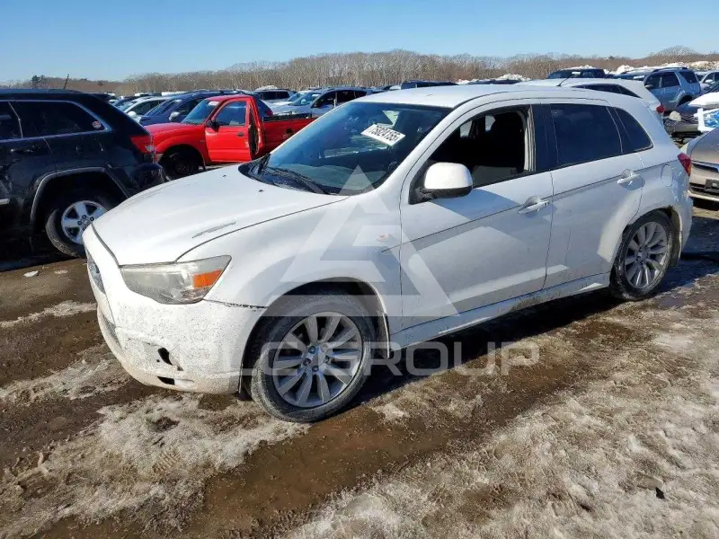 2011 Mitsubishi OUTLANDER фото