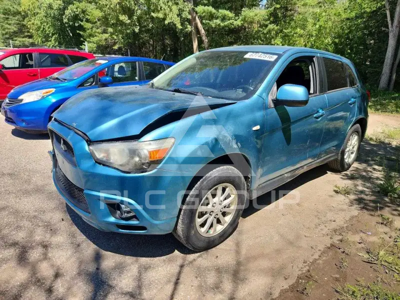 2011 Mitsubishi OUTLANDER фото