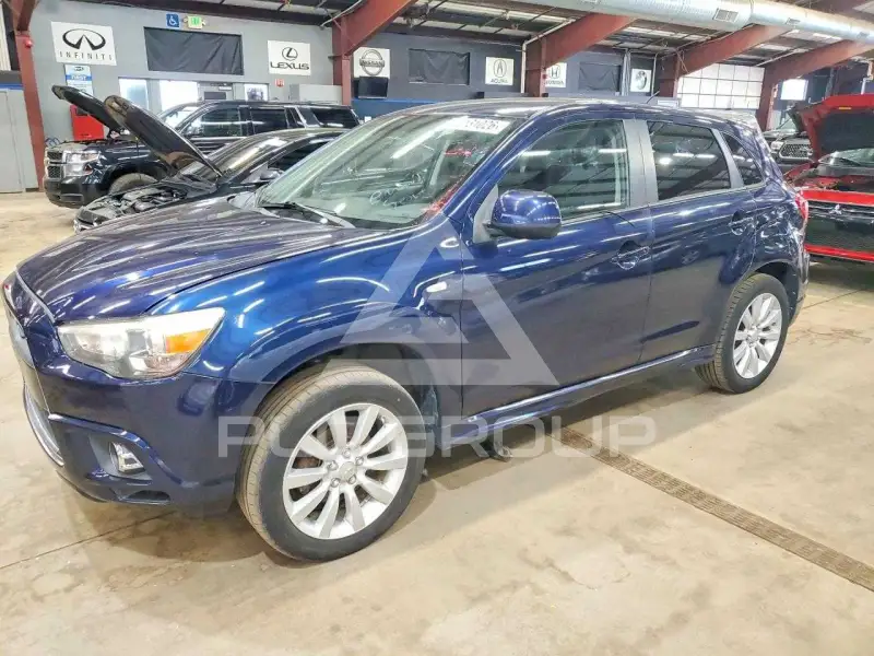 2011 Mitsubishi OUTLANDER фото