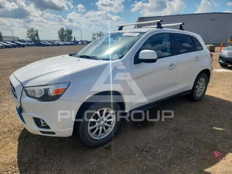 2011 Mitsubishi OUTLANDER photo