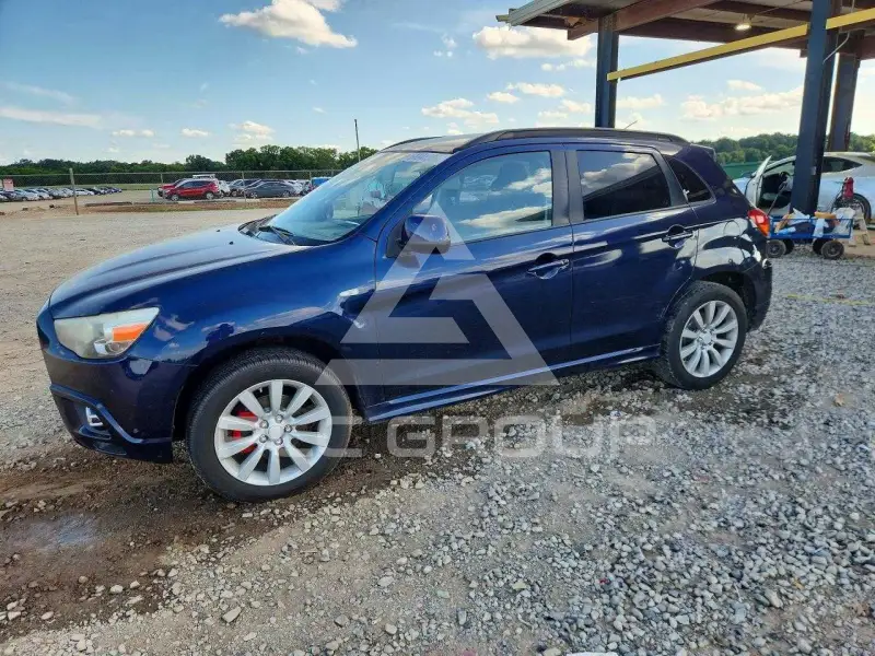 2011 Mitsubishi OUTLANDER фото