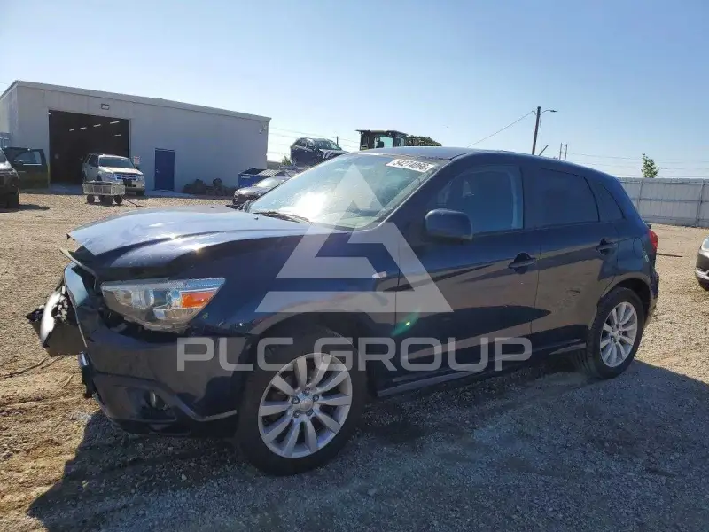2011 Mitsubishi OUTLANDER фото