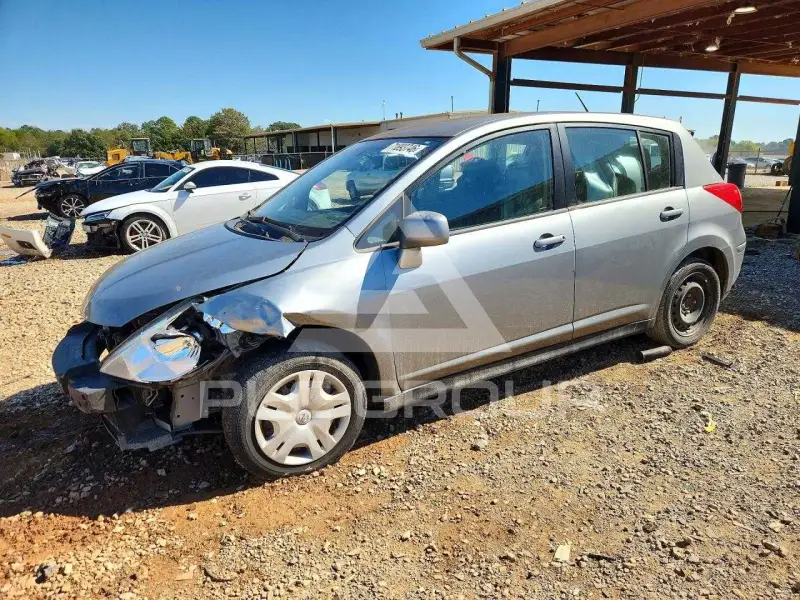 2011 Nissan VERSA фото