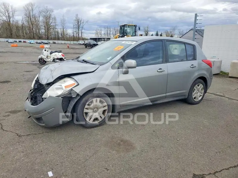 2011 Nissan VERSA фото