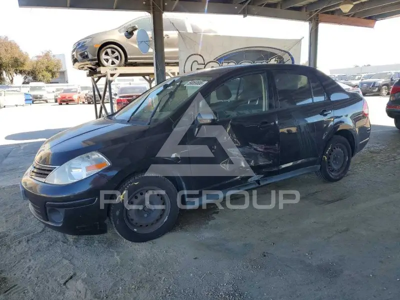 2011 Nissan VERSA фото