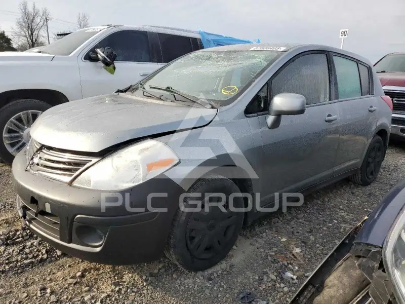 2011 Nissan VERSA фото