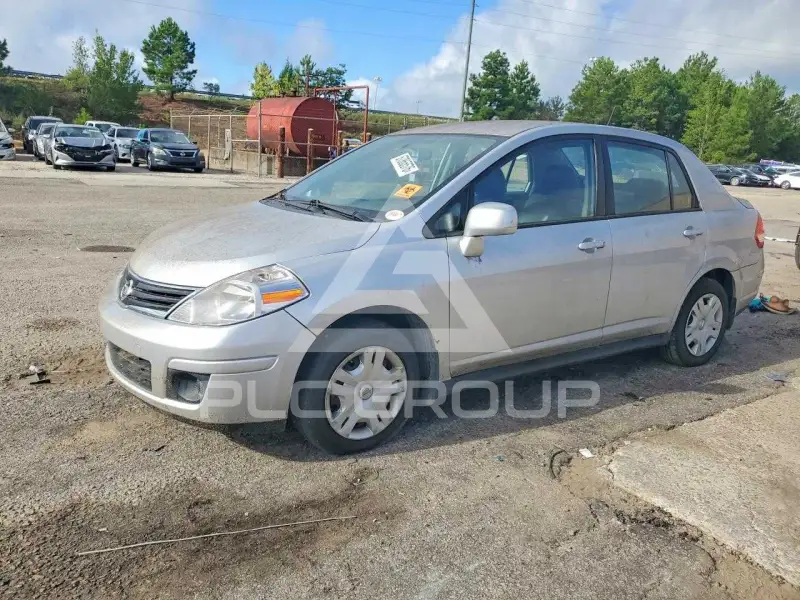 2011 Nissan VERSA фото